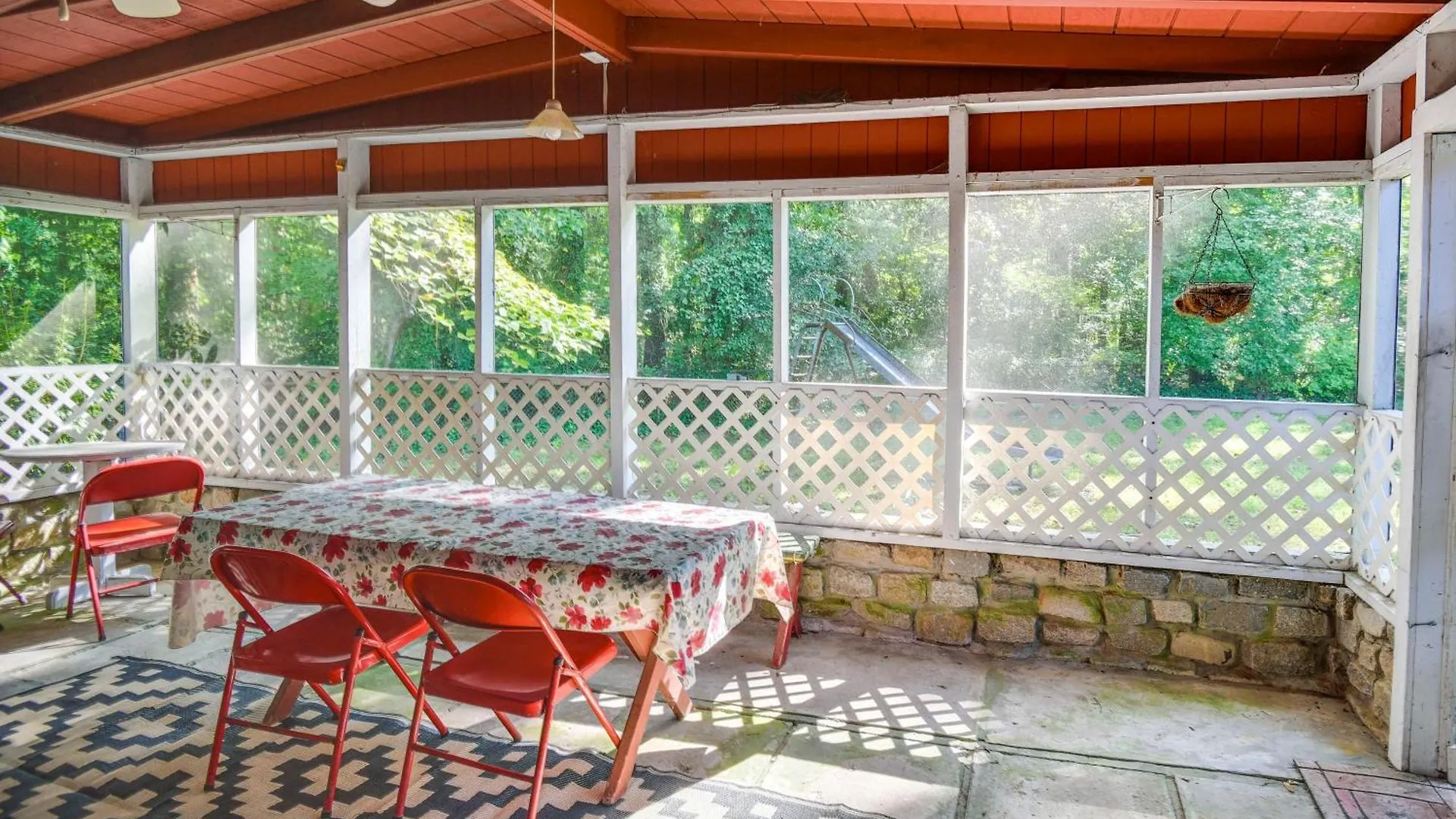 Pet-Friendly Norfolk Retreat About 7 Mi To Beach! Virginia Beach